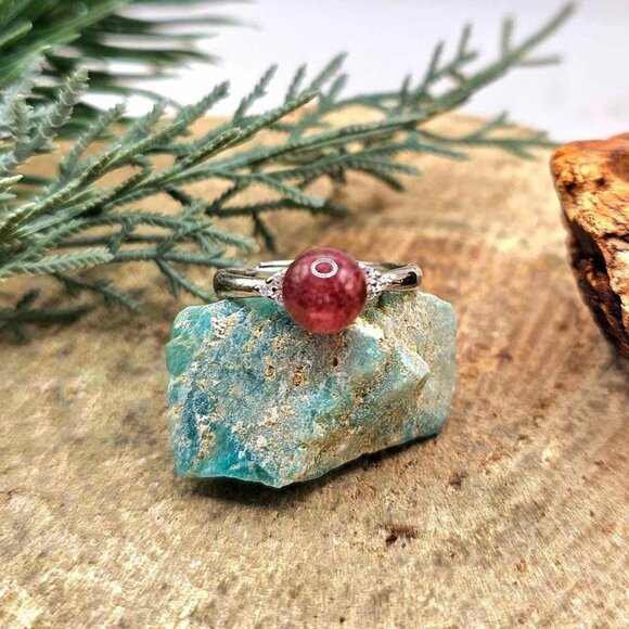 Beautiful Nature Strawberry Quartz Adjustable Ring - Picture 2 of 10